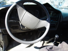 1990 TOYOTA TRUCK WHITE 2.4L MT 4WD Z15025